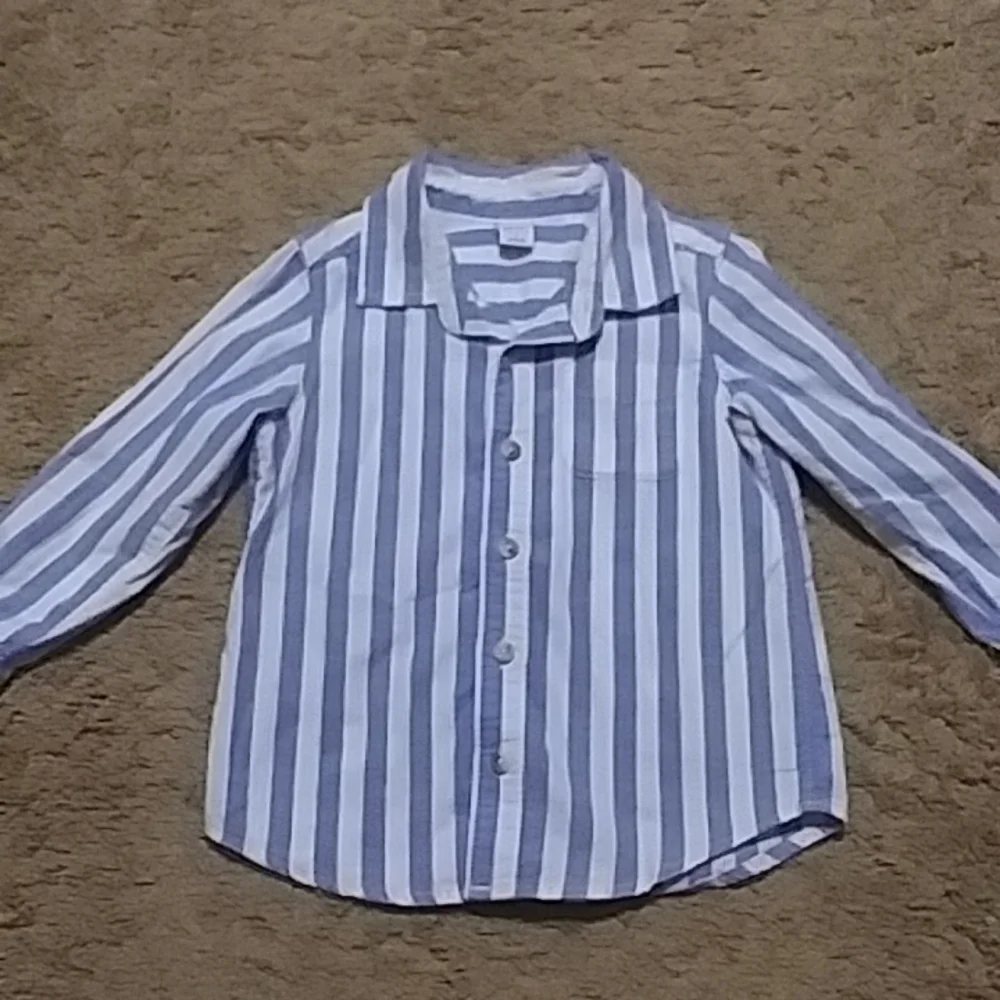 Toddler Boy Old Navy stripe button down shirt